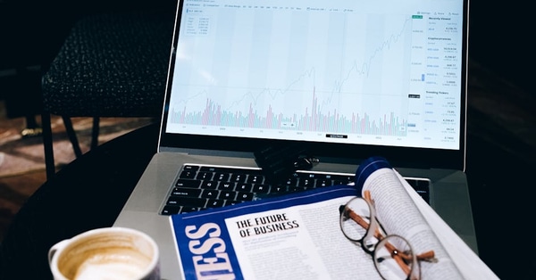 bitcoin bounces back 109600 market analysis