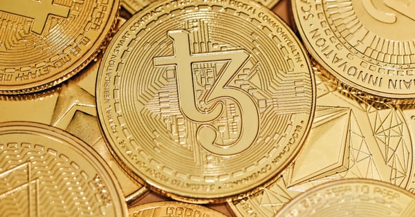 revolutionizing decisionmaking agents blockchain concept