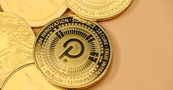 revolutionizing decisionmaking agents blockchain market analysis