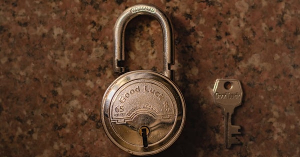 build your first chatbot decentralized network