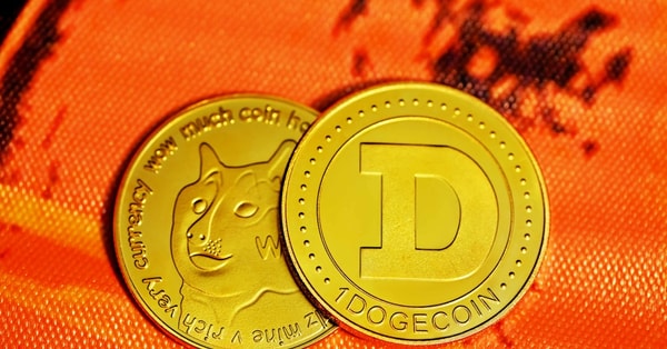 zelenskyy visits troops ukraine crypto exchange