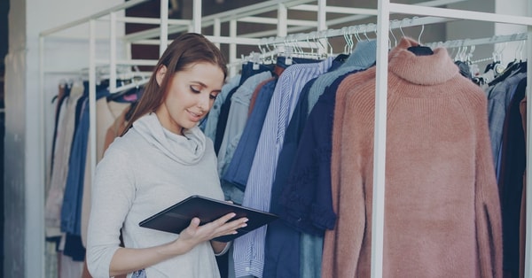 empowering employees strategies retaining blockchain network