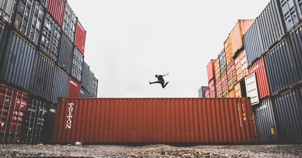 banks push back against blockchain network