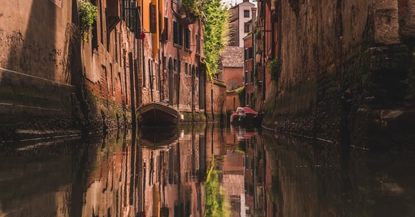 italy challenges italiansounding sauces blockchain infrastructure