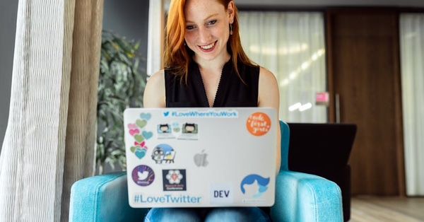 collaborates with linkedin combat trading platform