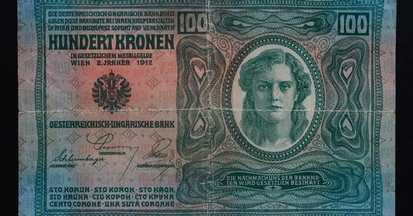 moss space resilient spores trading platform